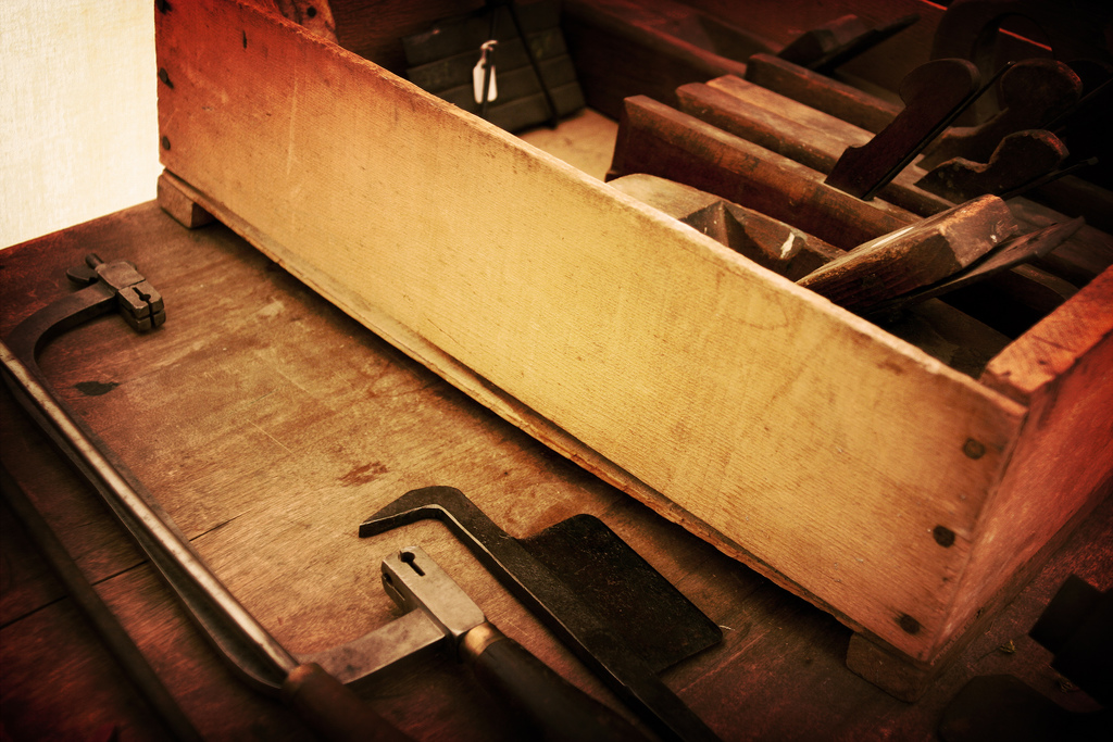 The Blogging Interface: Flexible vs. Focused